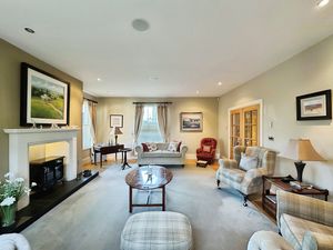 Photo 32- click for photo gallery